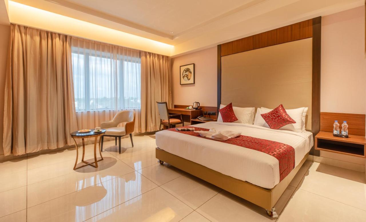 Hotel M Pro Palace Mysore - 12 Minutes To Mysore Palace 外观 照片